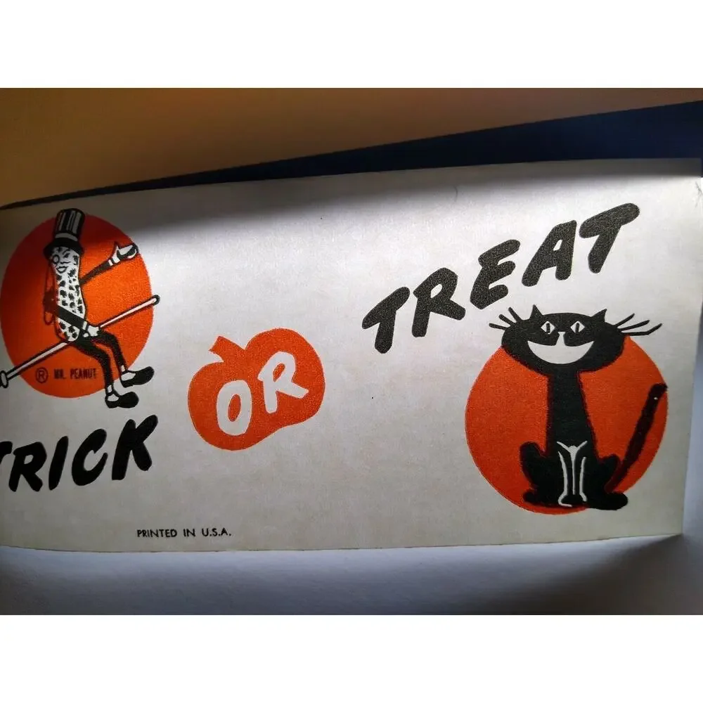 Mr Peanut Halloween Wax Paper Steamer Banner Original 1940s Planters Peanuts Art